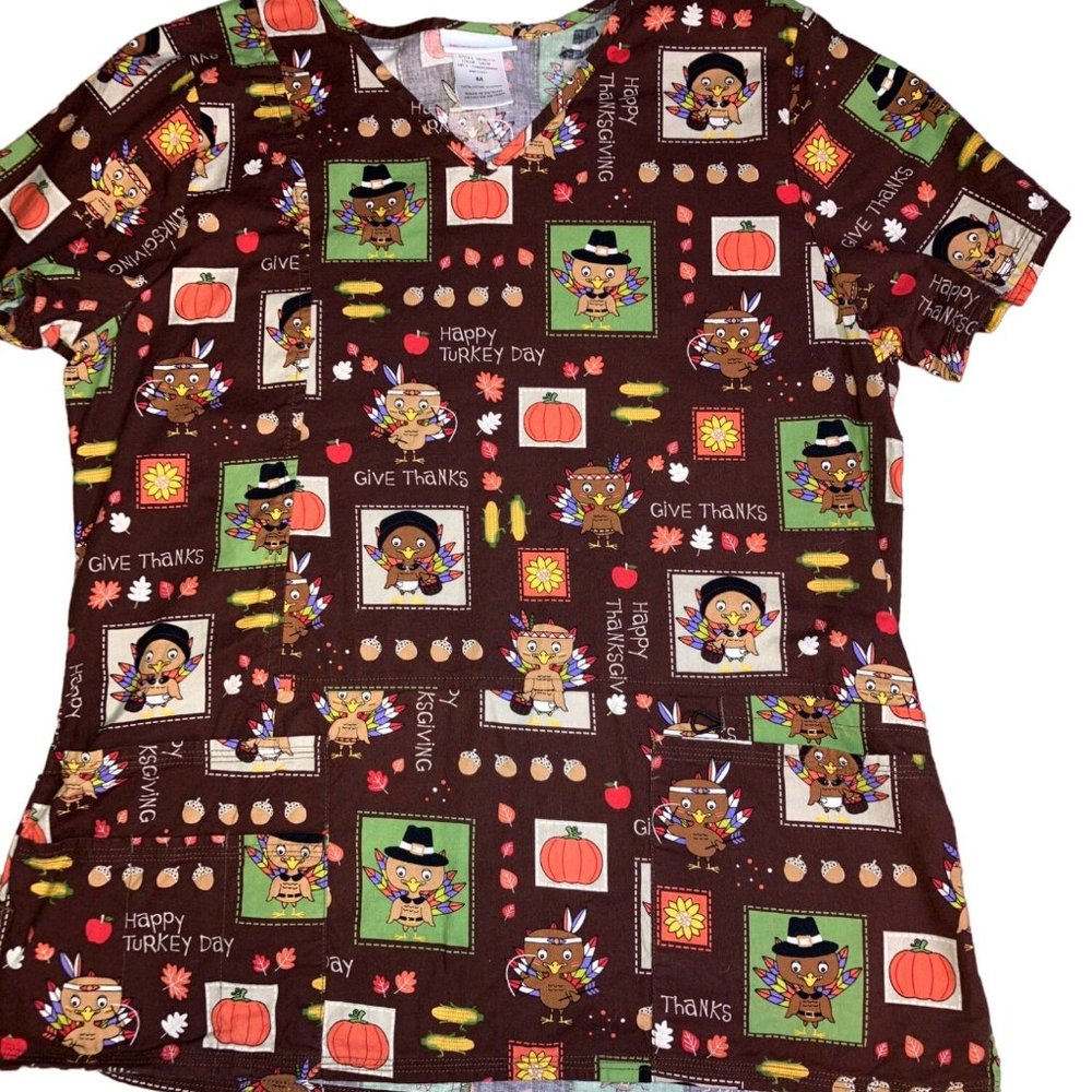 Scrub Star Thanksgiving Print Scrub Top Size M